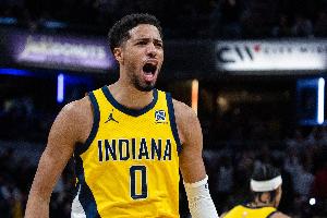 星空体育-高效进攻串联全队！哈利伯顿15中9砍22分10助2断2帽&amp;0失误