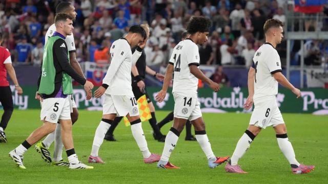 星空体育入口-3连败！德国队刷下限，留给纳格尔斯曼的时间不多了